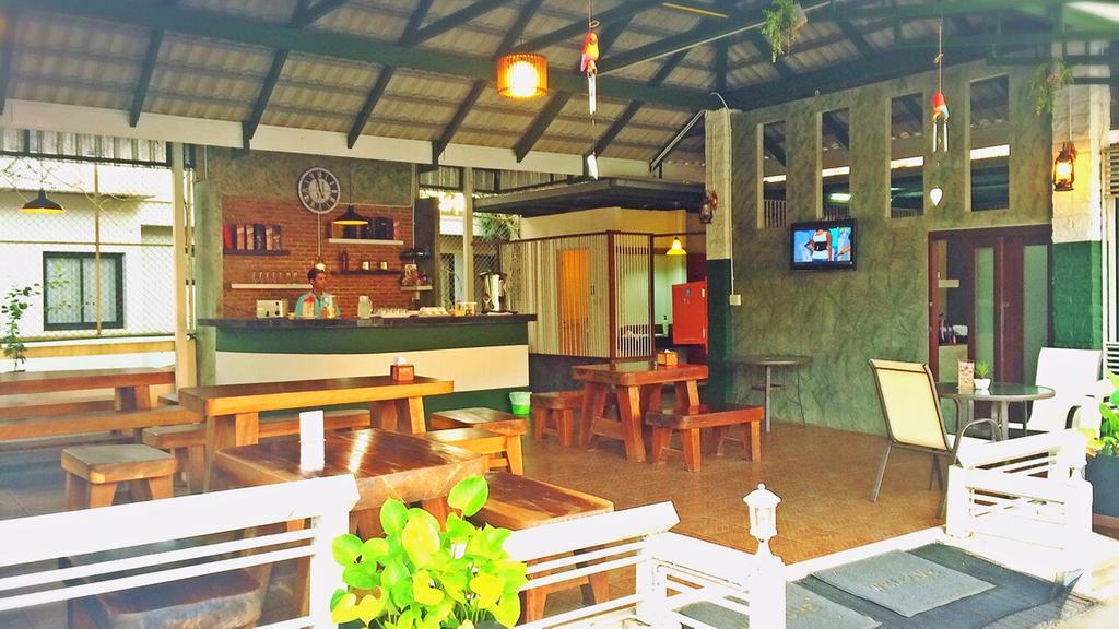 春蓬旅游酒店 外观 照片