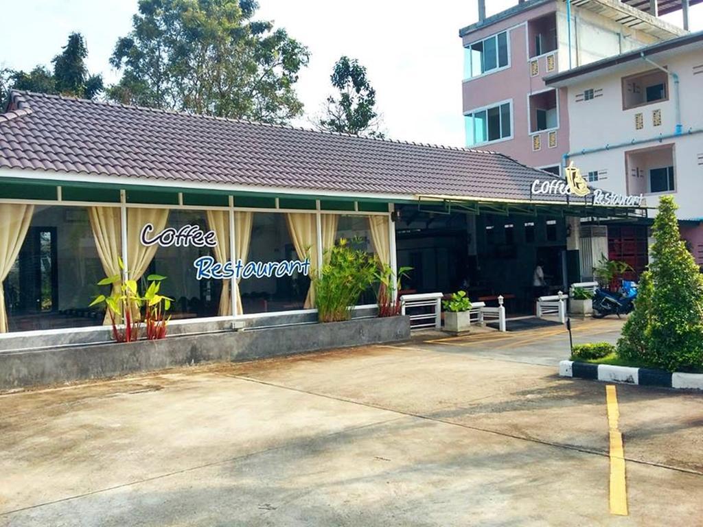 春蓬旅游酒店 外观 照片